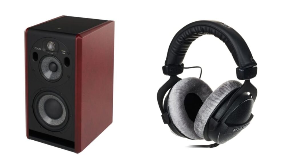 visuel d'une enceinte et d'un casque nécessaire à l'enregistrement d'un livre audio